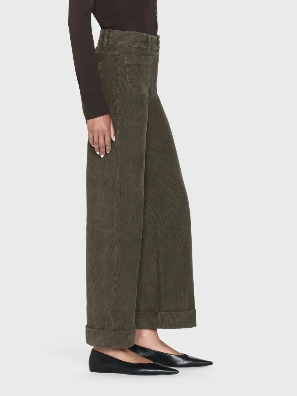 70er Jahre Cropped Wide Leg Cordhose -- Edles Militärgrün