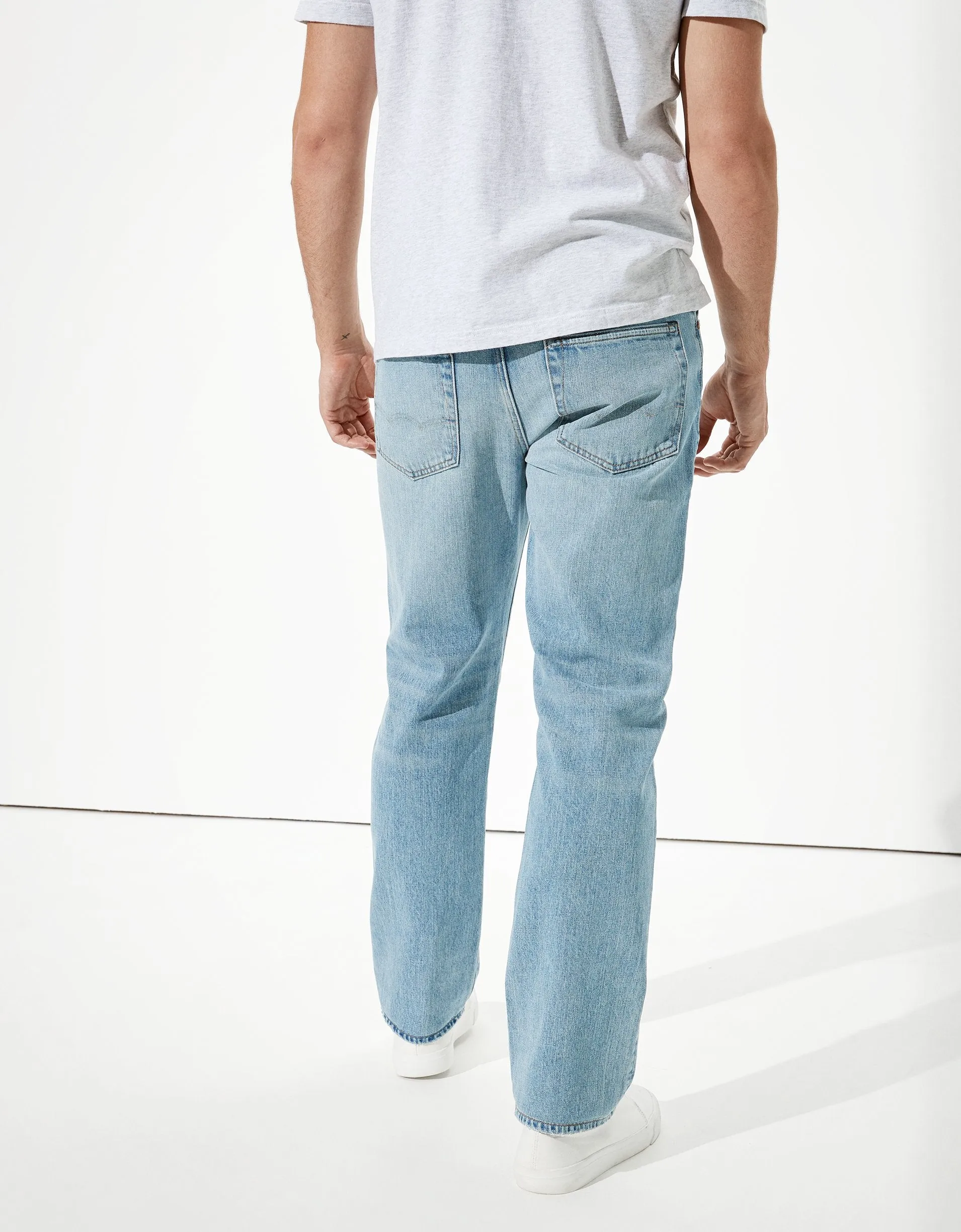 AE Relaxed Straight Jeans