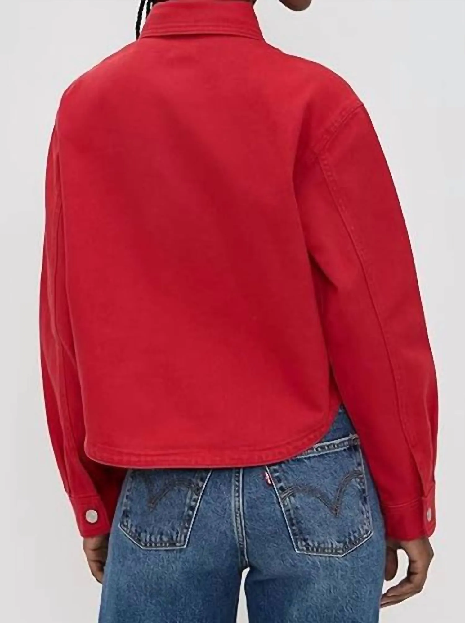 Den ganzen Tag getragene gewaschene Cropped-Jacke