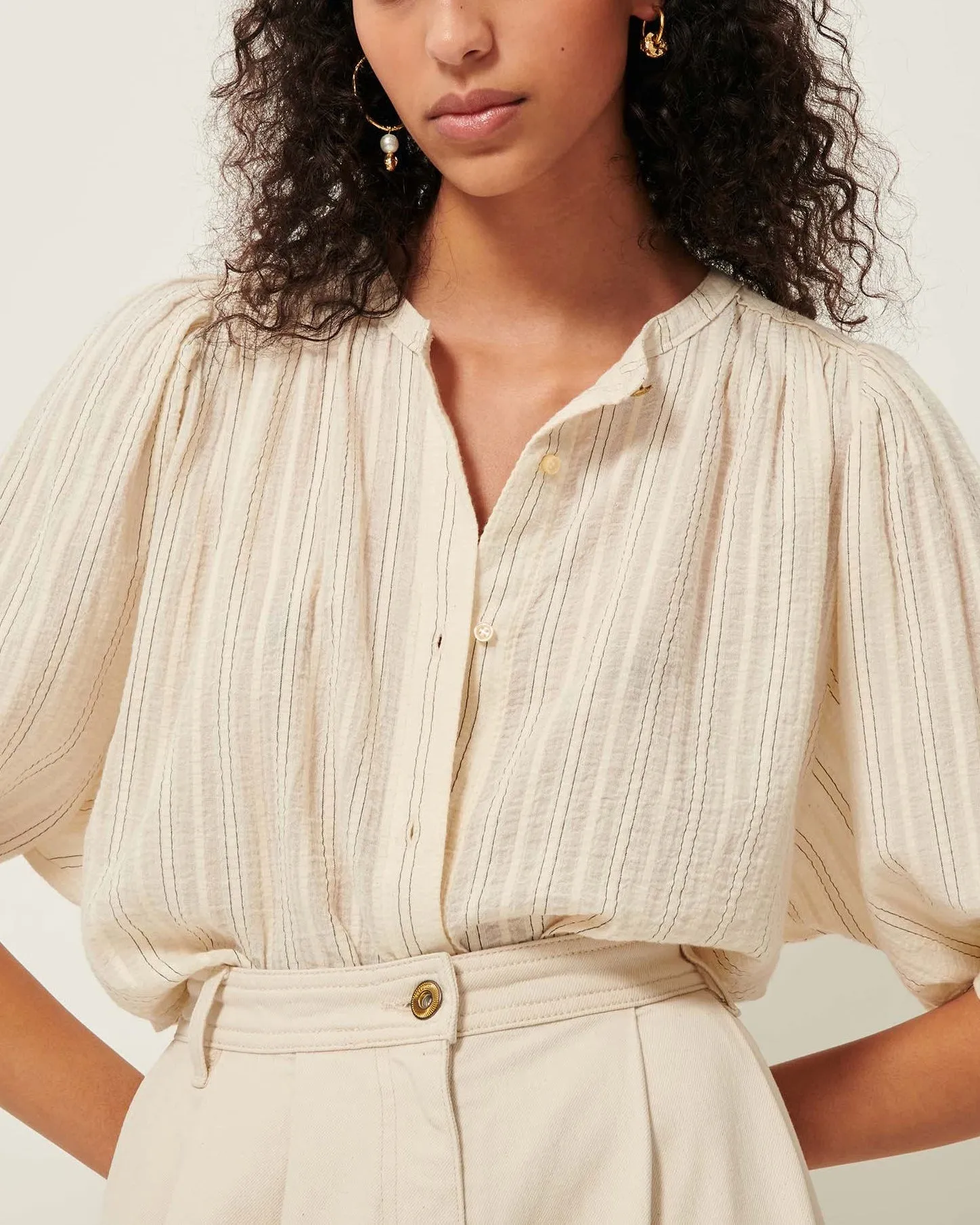 Bluse A View Sandcreme