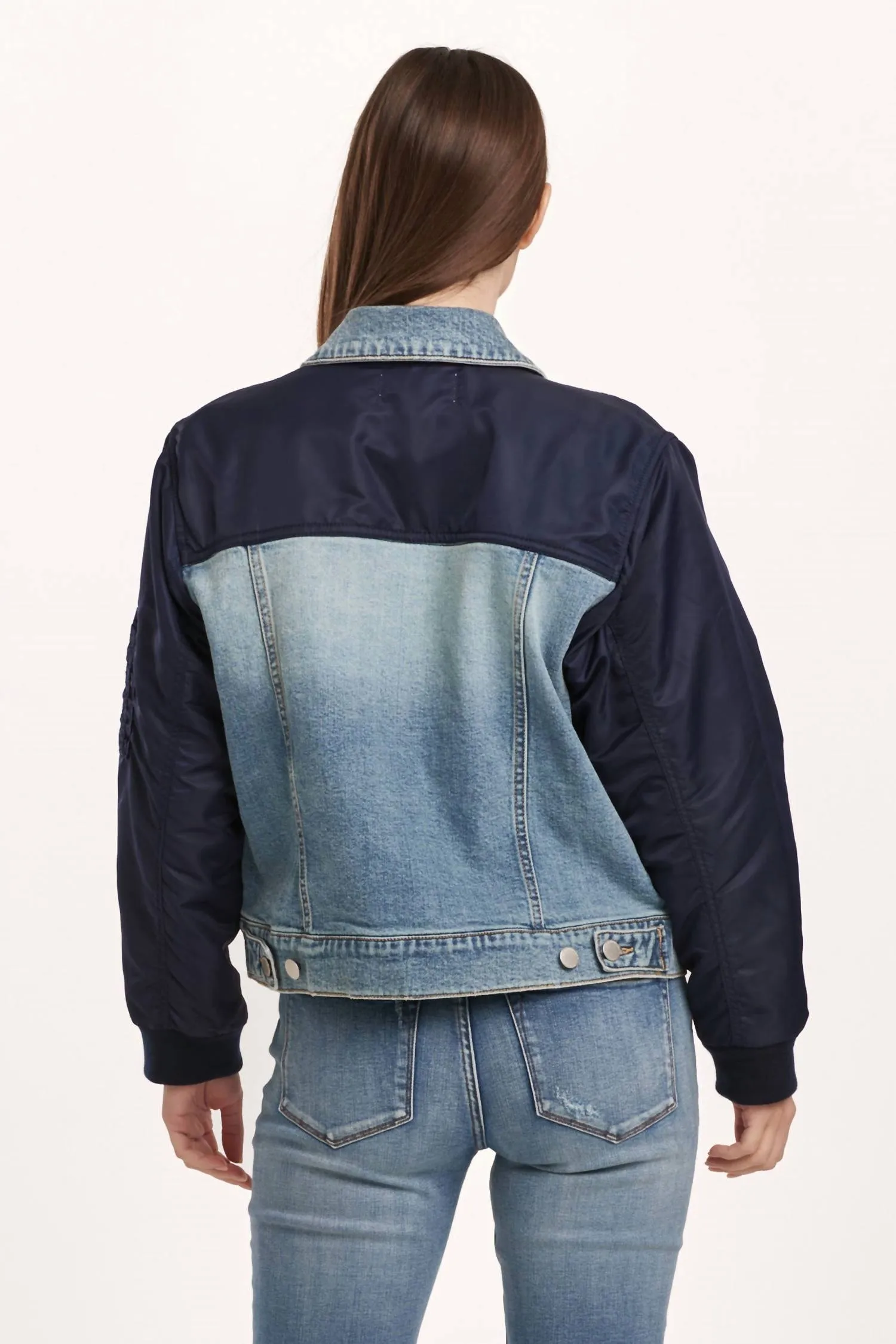 Charly Jacke in Vice