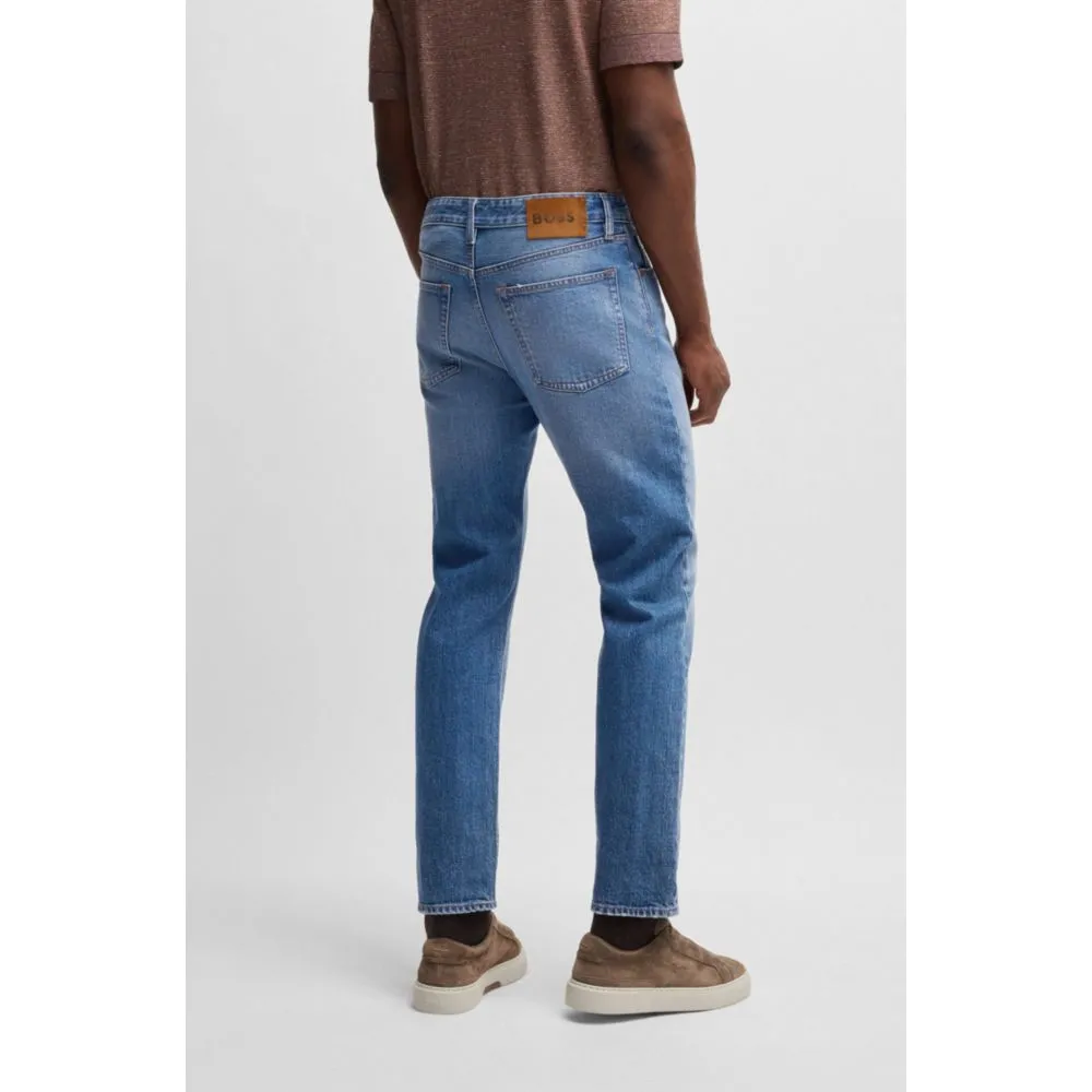 Klassisch geschnittene Jeans in blauem Comfort-Stretch-Denim