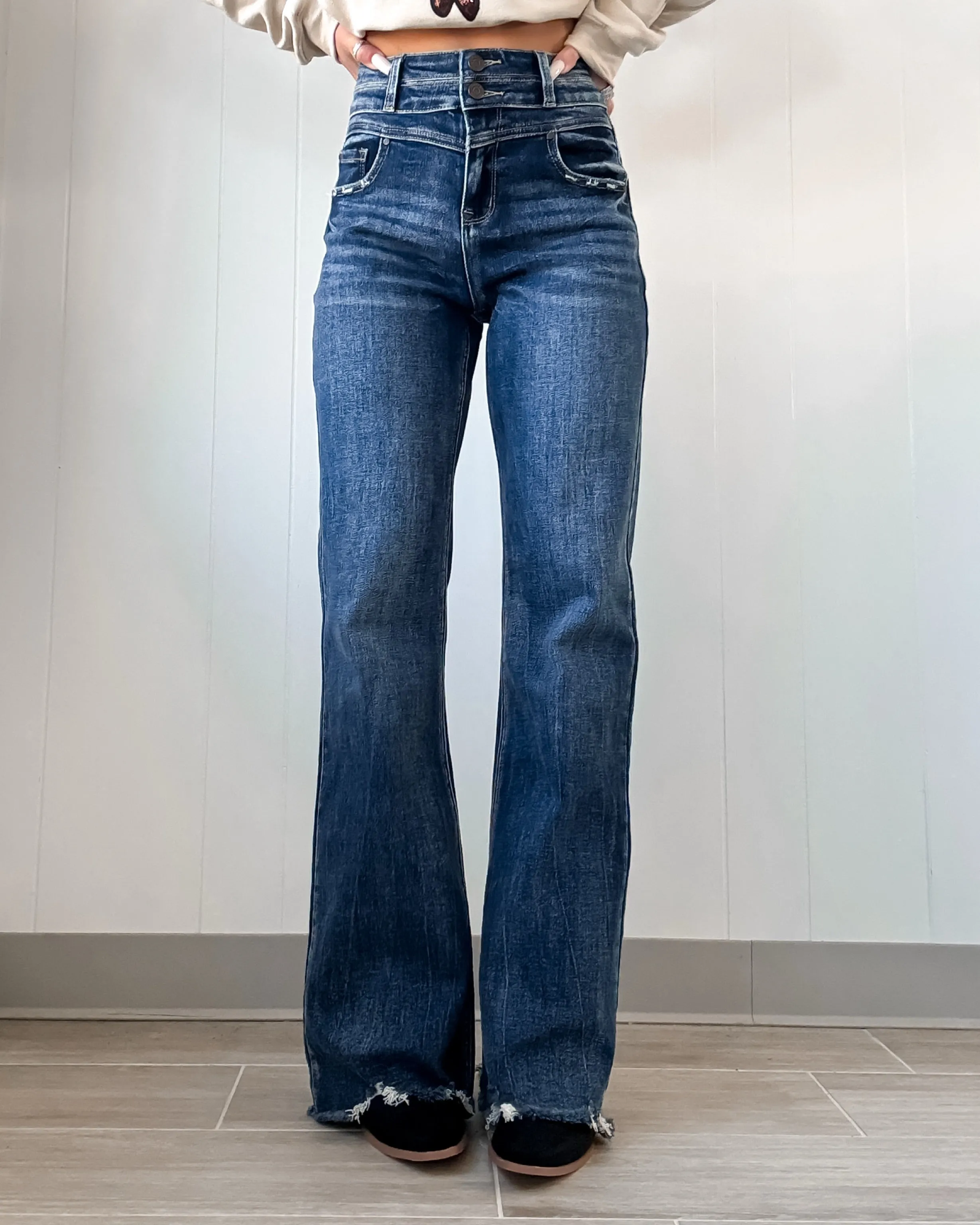 Dakota High-Rise Flare Jeans - Dunkler Waschung