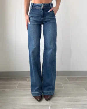 Evelyn High Rise Jeans mit Doppelknopf - Denim