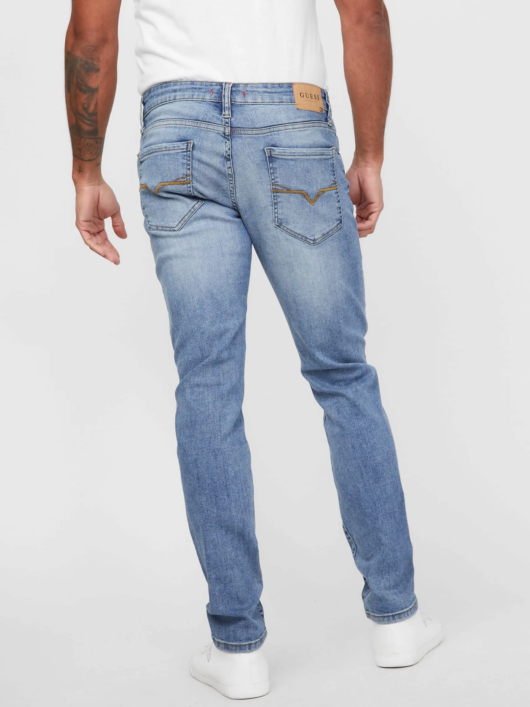 Halsted Verjüngte Jeans