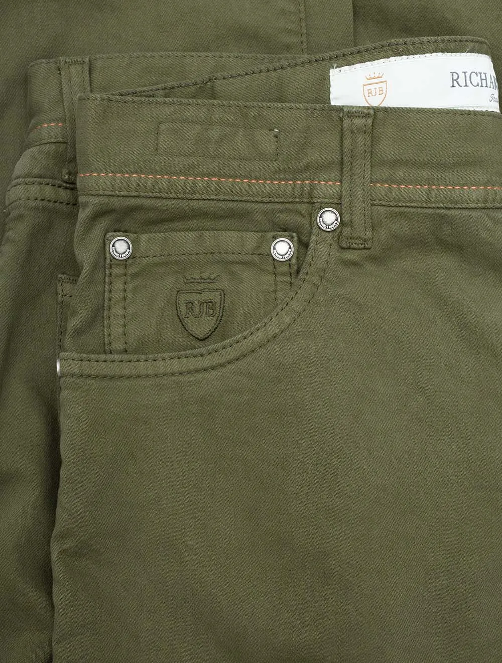 Icon Daily Comfort Jean Öl Grün