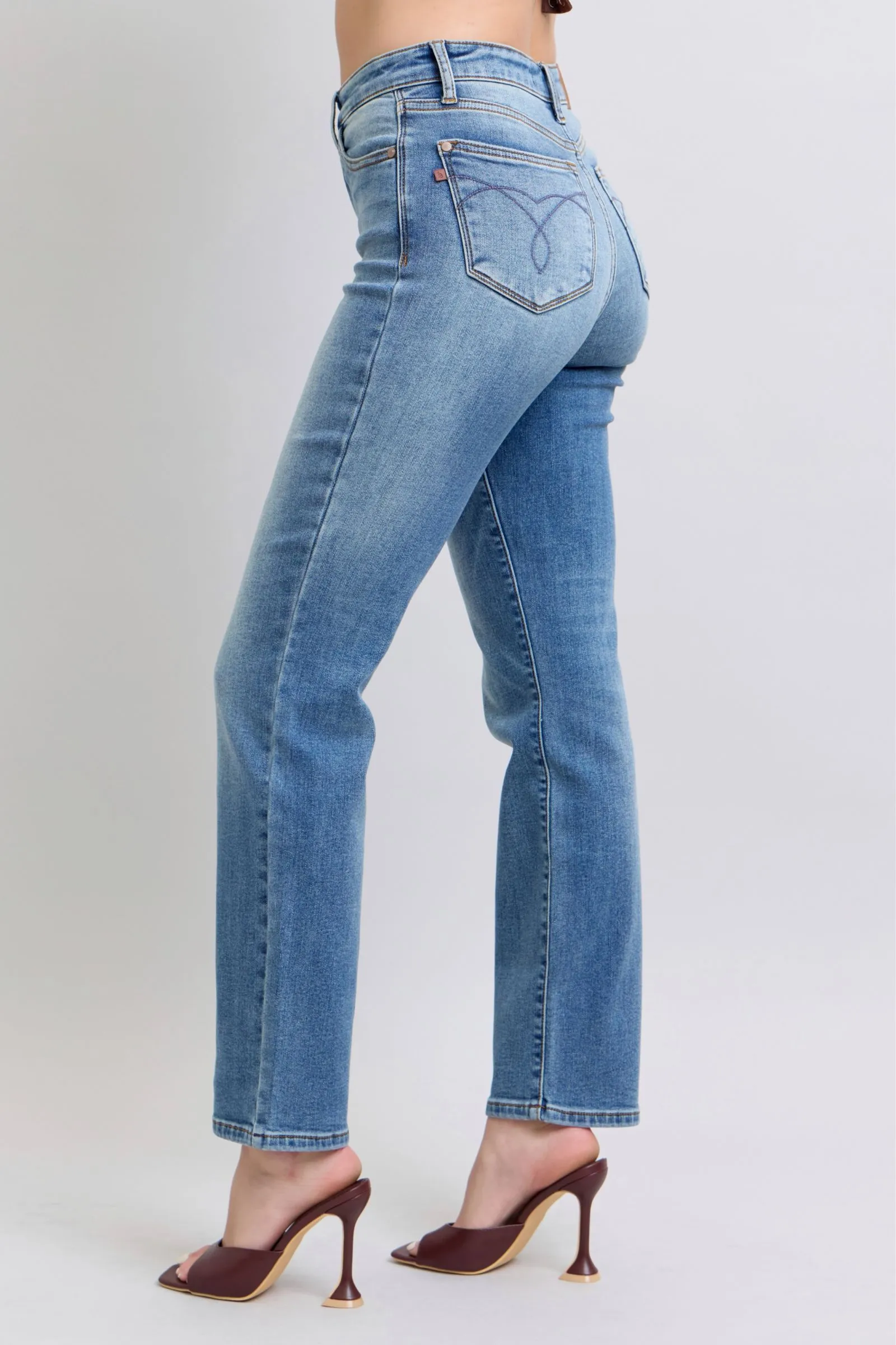 Judy Blue Vintage Wash Thermogerade Jeans in voller Größenauswahl