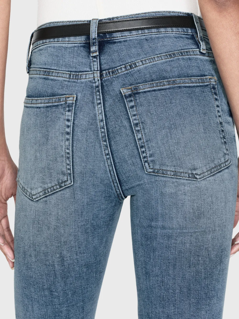 Le Easy Flare Raw Fray -- Verspieltheit