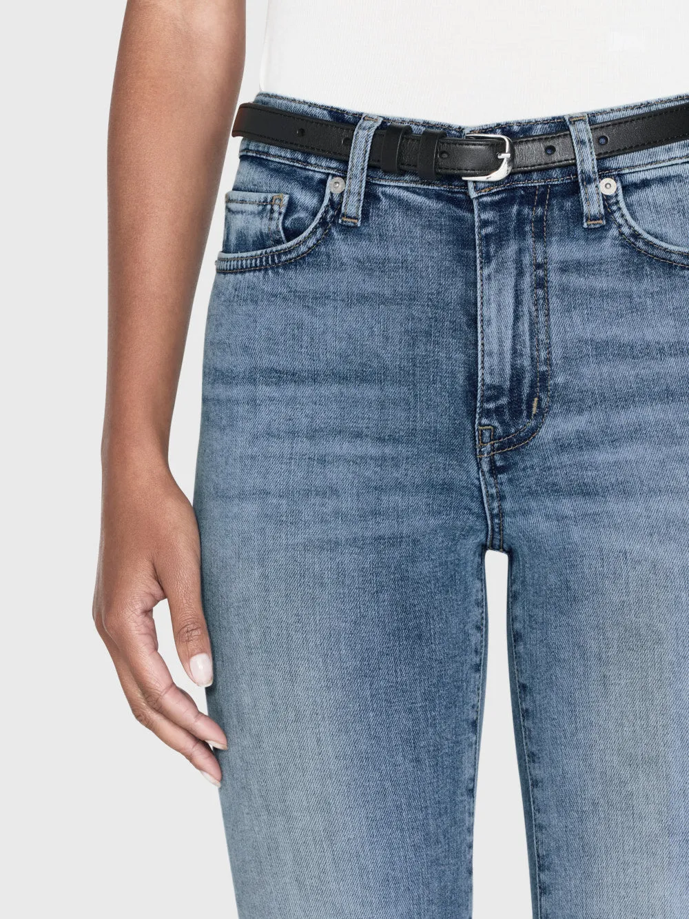 Le Easy Flare Raw Fray -- Verspieltheit