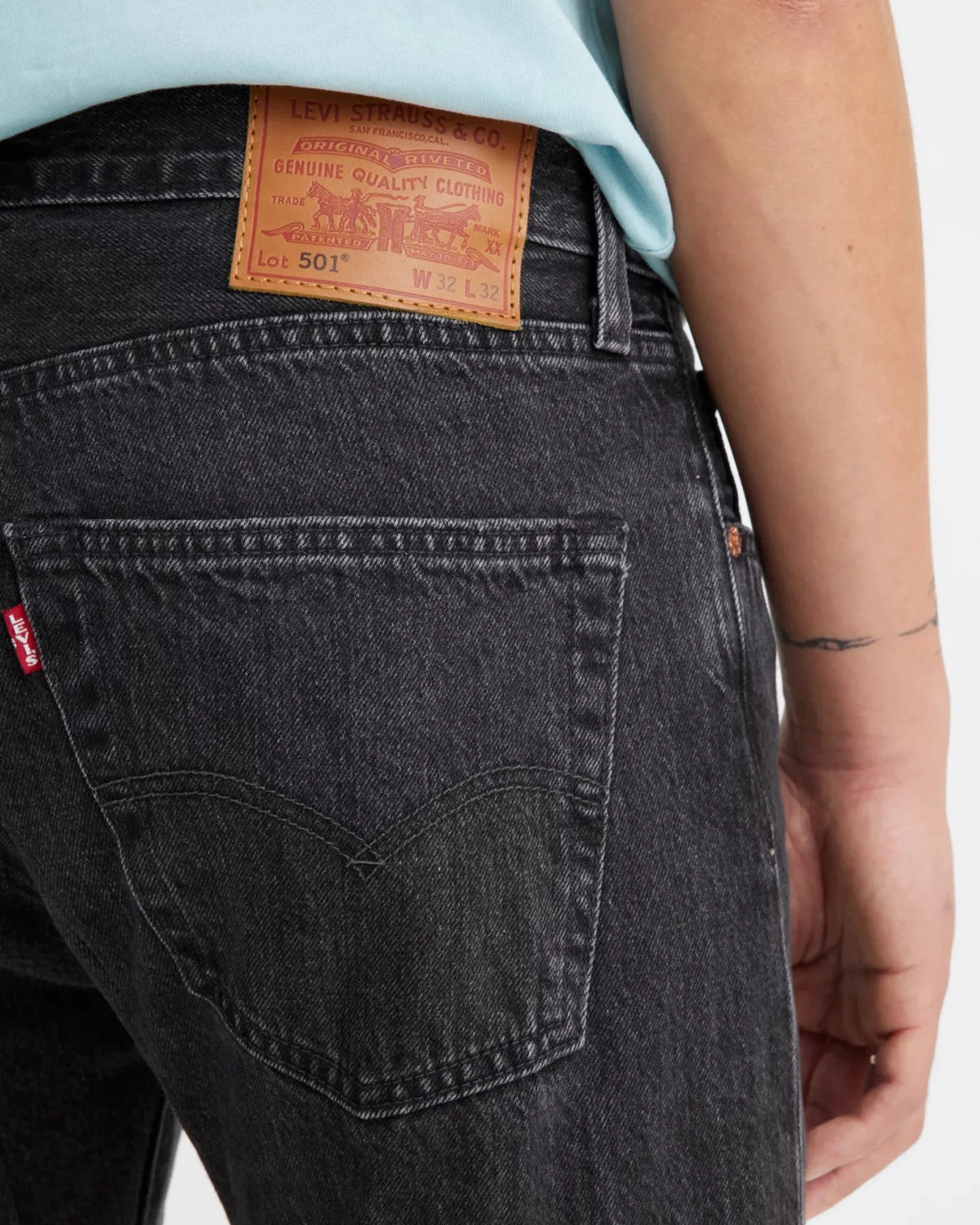Levi's® 501 Original Regular Fit Herrenjeans - Crash Courses