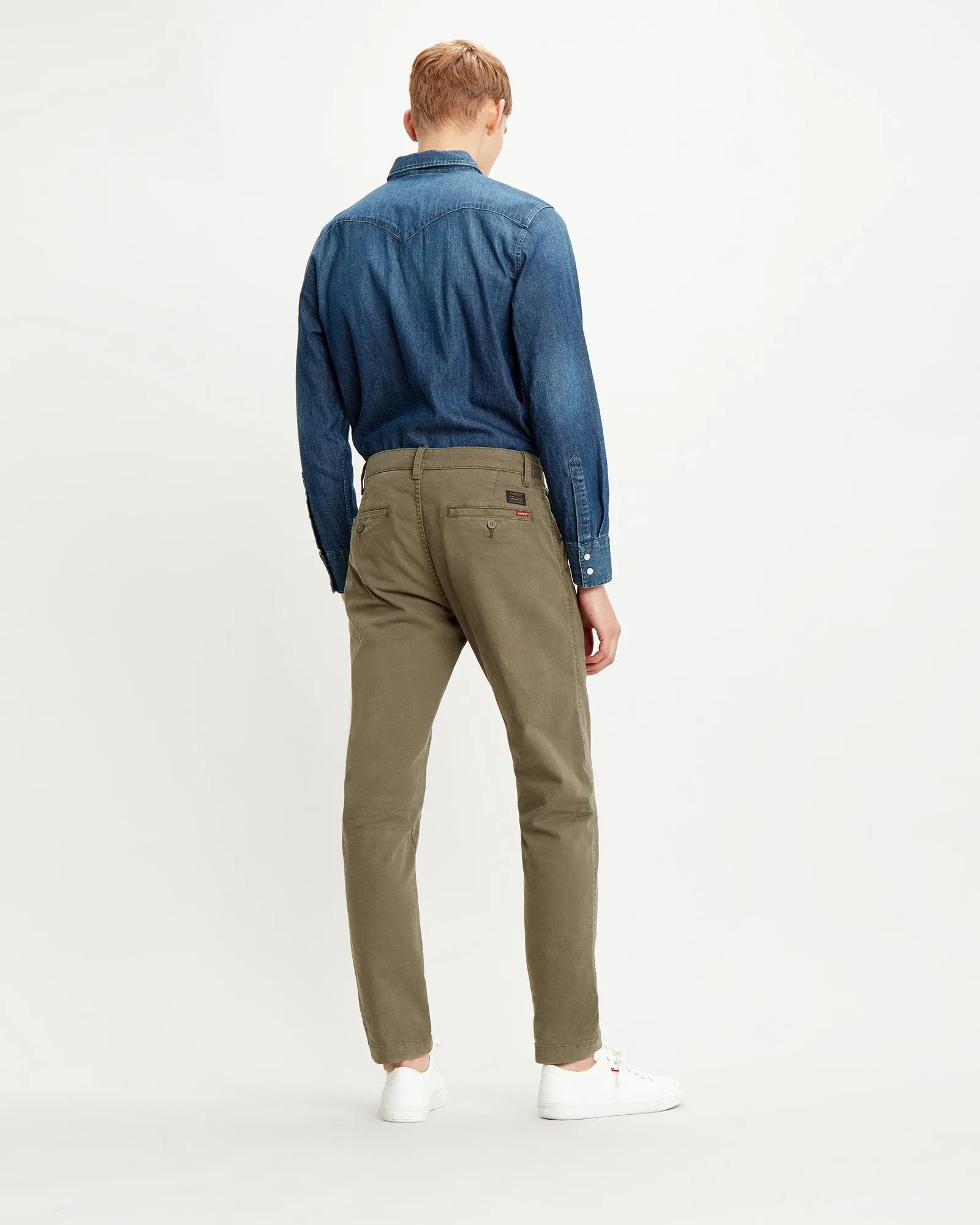 Levi's® XX Chino Standard II Regular Tapered Herren Chinos - Bunker Olive Schattig