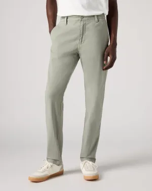 Levi's® XX Chino Standard II Regular Tapered Herren Chinos - Schattiger Grau GD
