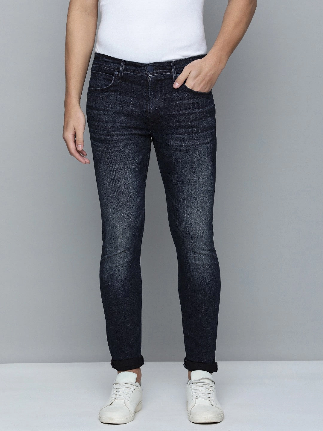 Men's 512 Blue Slim Tapered Fit Mid Rise Jeans