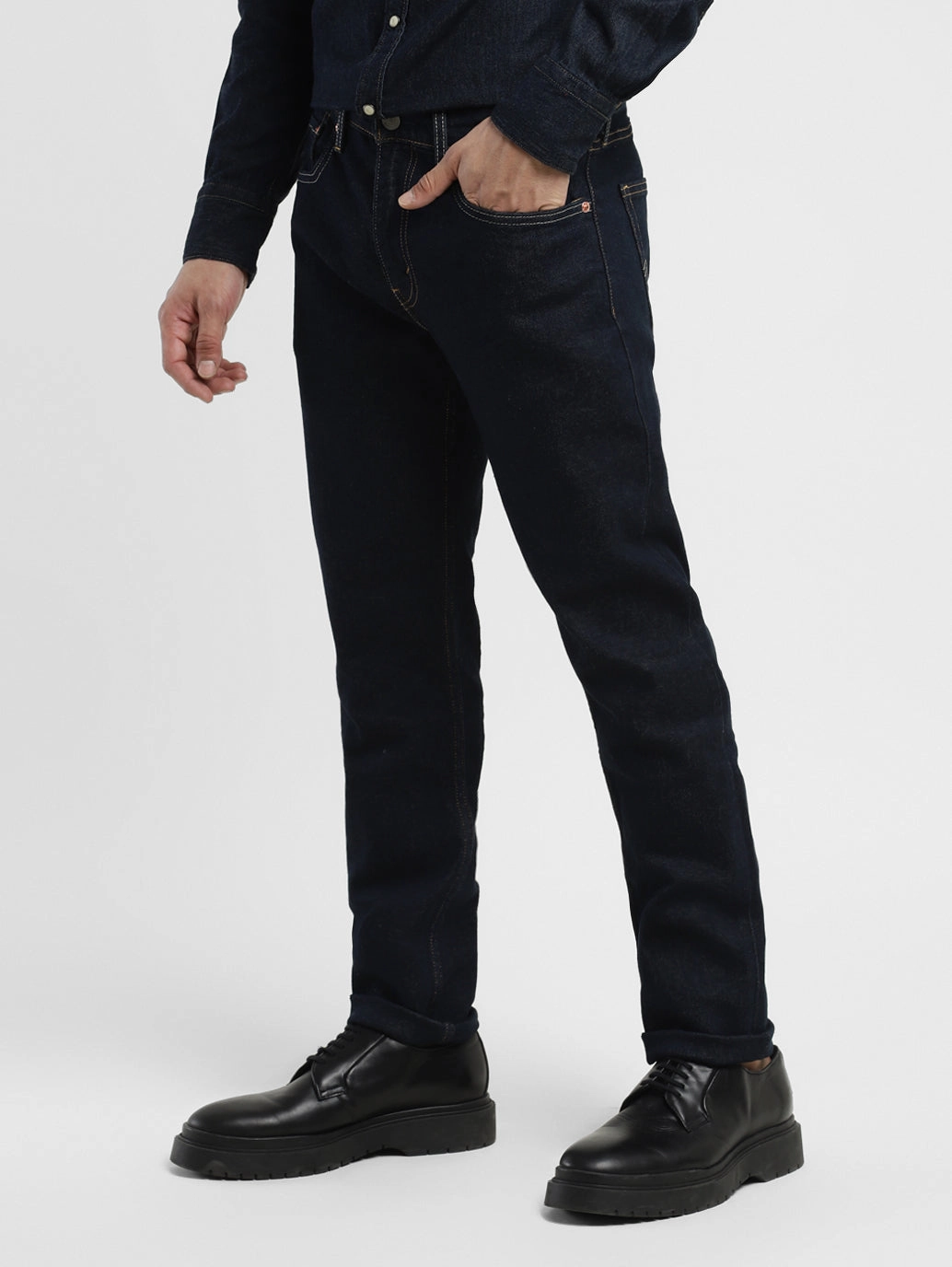 Men's 512 Navy Blue Tapered Fit Mid Rise Jeans