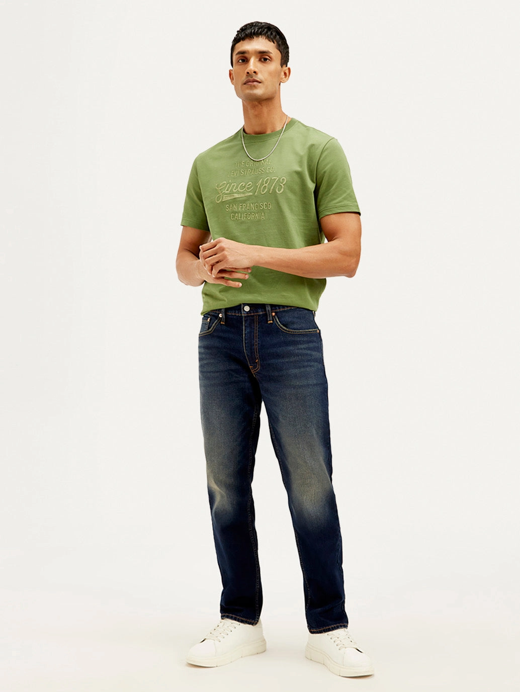 Herren 541 Dunkelblaue Jeans mit schmaler Taille und mittlerem Bund
