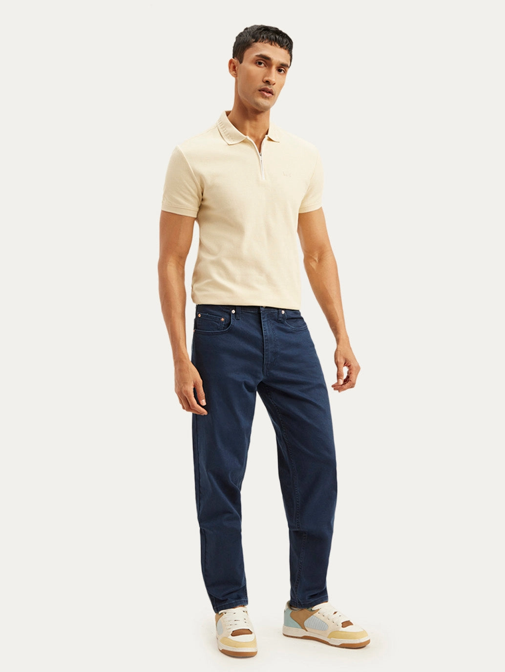 Men's 550 Dark Blue Relaxed Fit Mid Rise Jeans