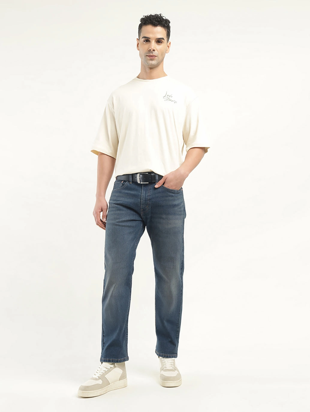 Men's 550 Indigo Relaxed Tapered Fit Mid Rise Jeans
