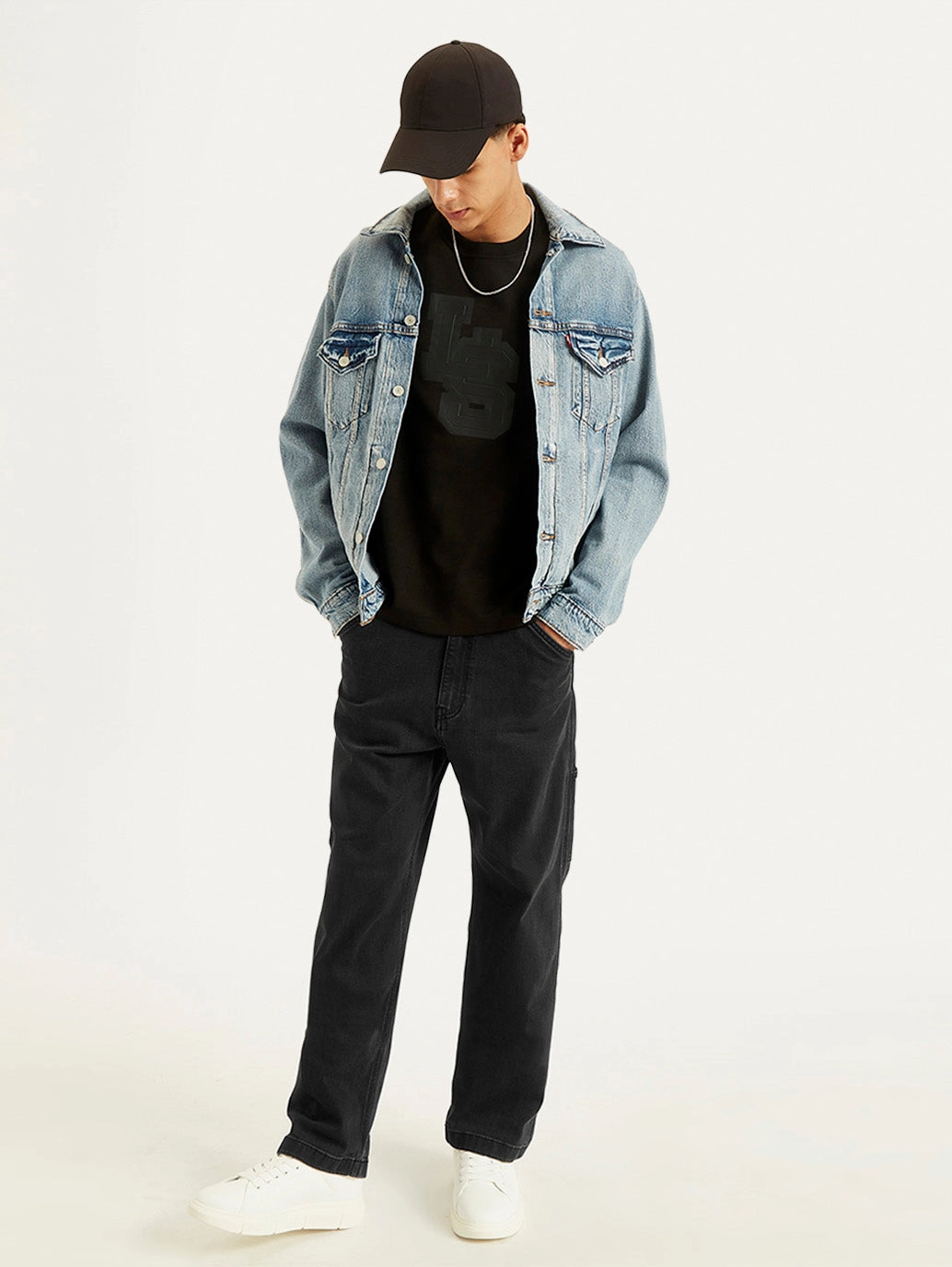 Men's 568 Black Loose Fit Mid Rise Jeans