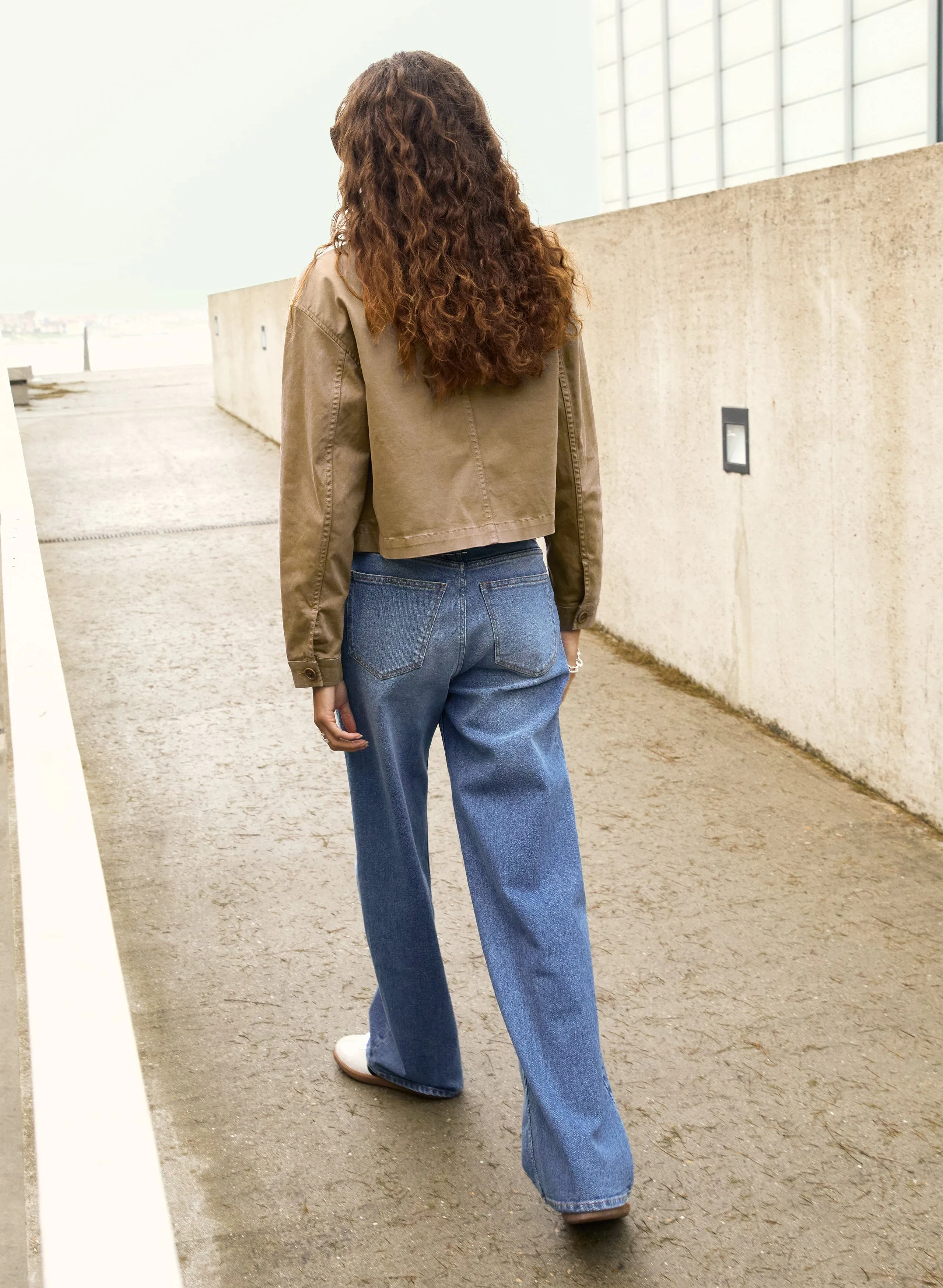 Nata Bio-Baumwolle Cropped Jacket | Taupe