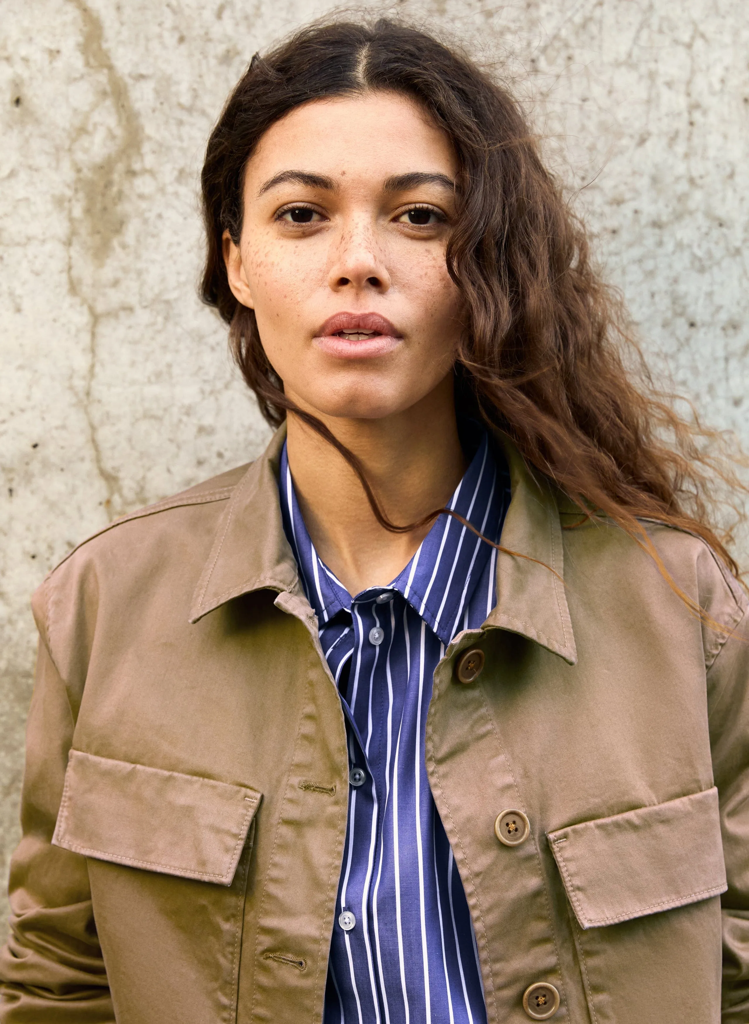 Nata Bio-Baumwolle Cropped Jacket | Taupe