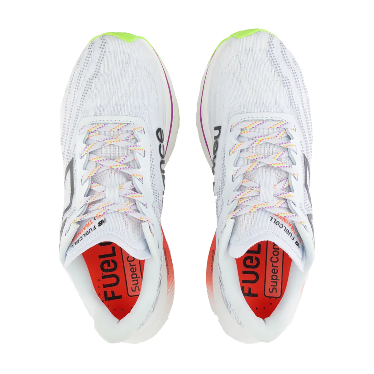 New Balance FuelCell SuperComp Trainer V2