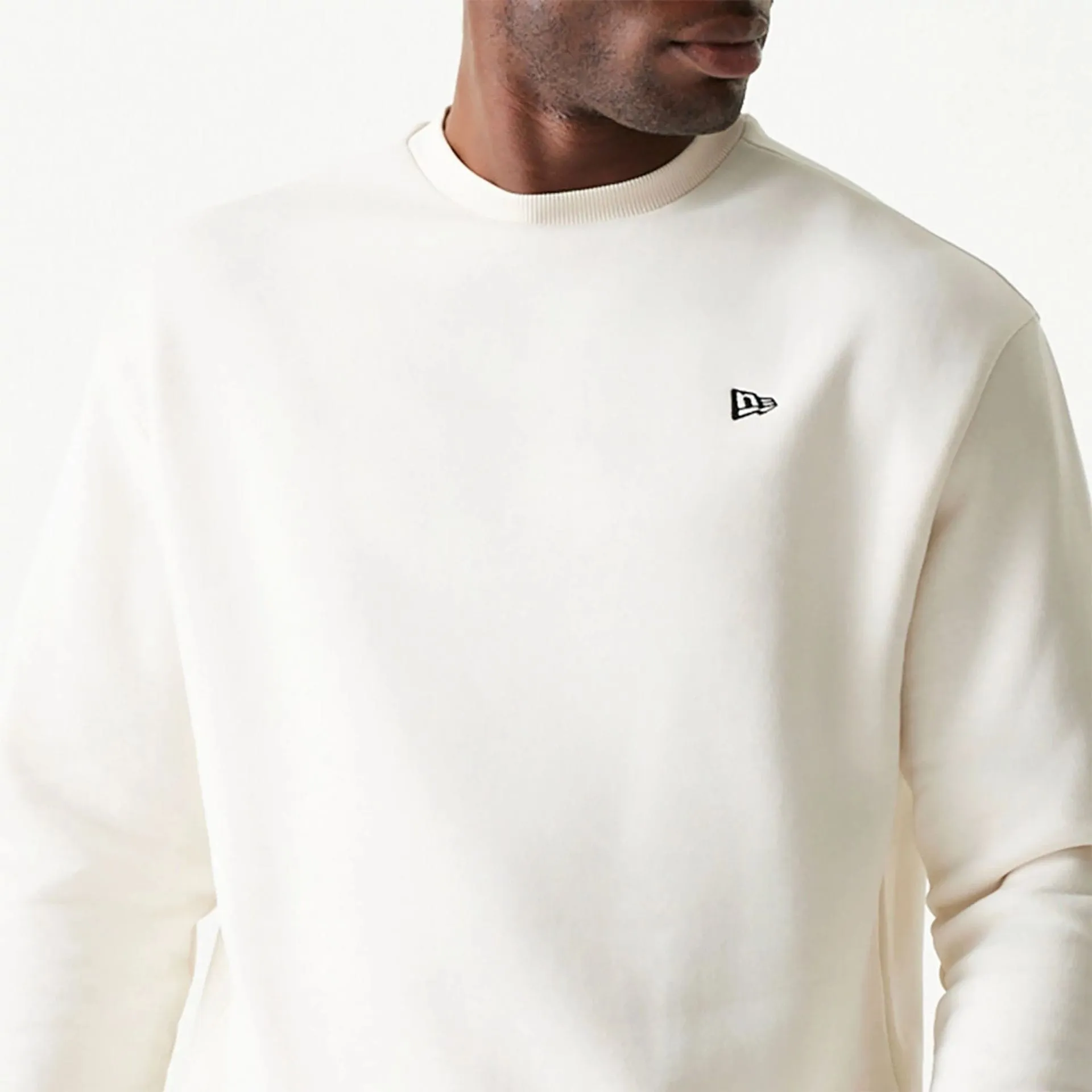 New Era Sweatshirts und Hoodies New Era Essential Weißer Übergroßer Crewneck Pullover