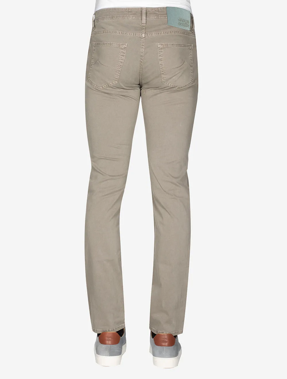 Nick 5-Taschen-Chino in Taubenfarbe
