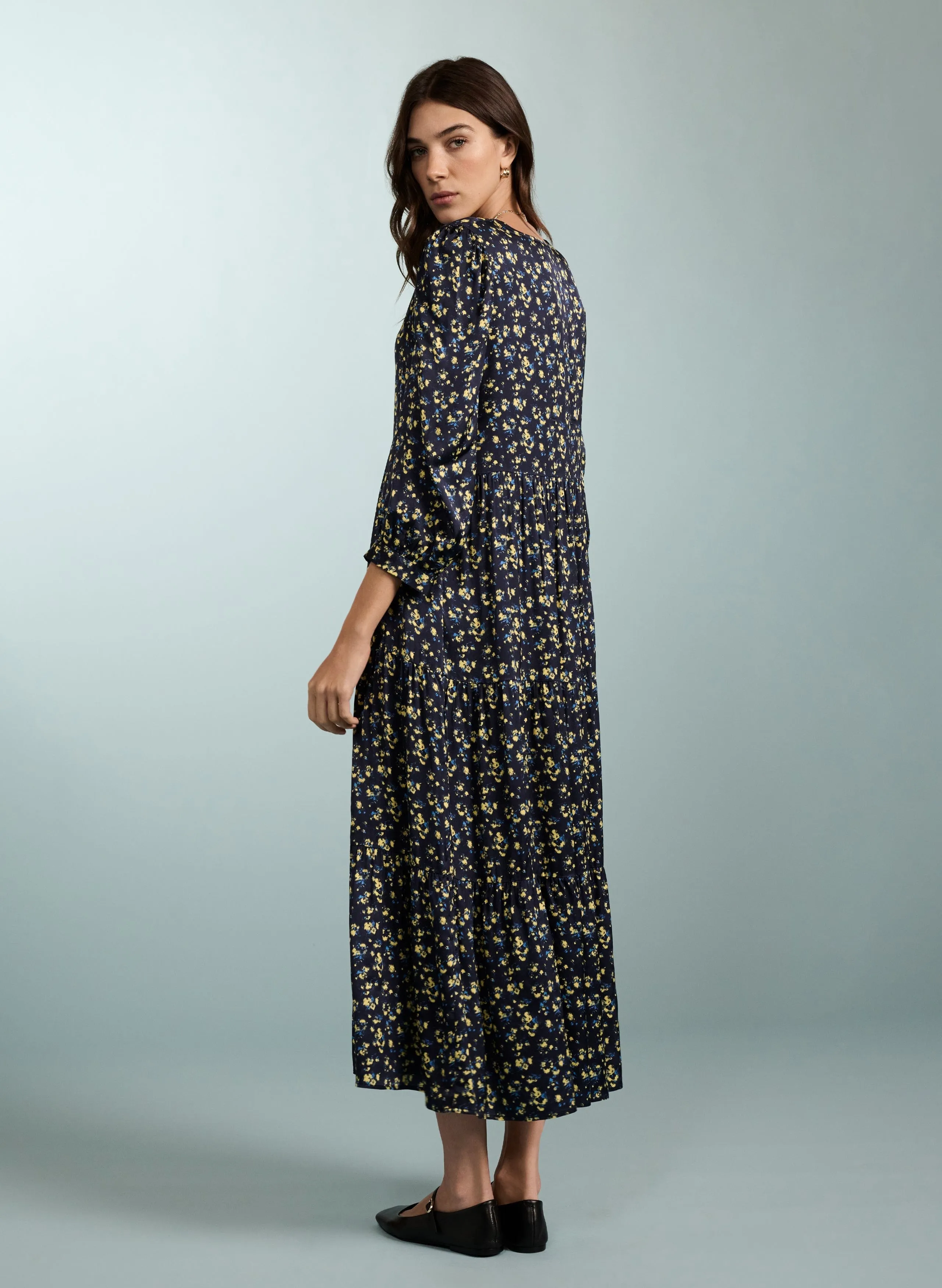Purnita LENZING™ ECOVERO™ Recyceltes Kleid | Blauer verschwommener Ditsy-Druck