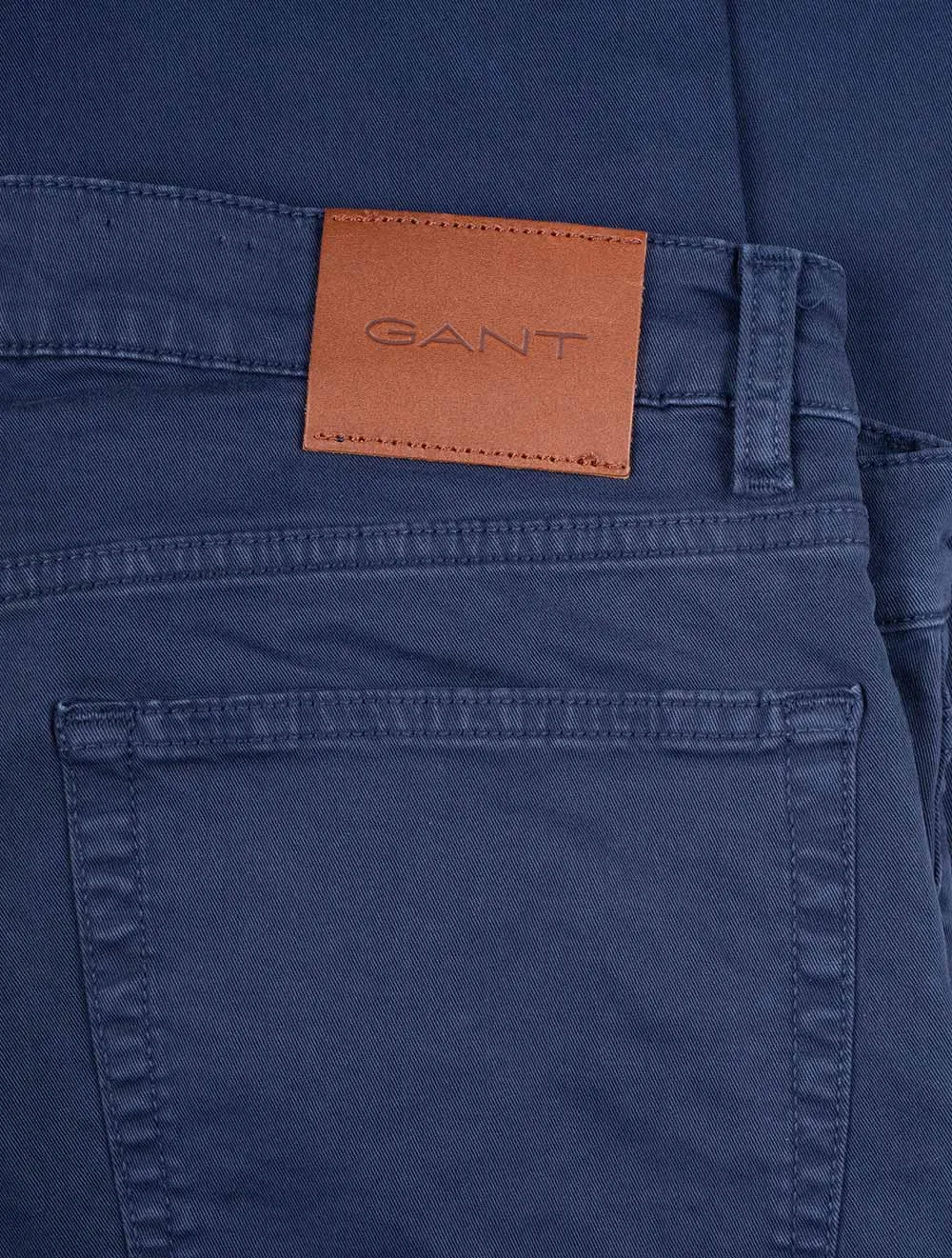 Reguläre Wüsten Jeans Marine