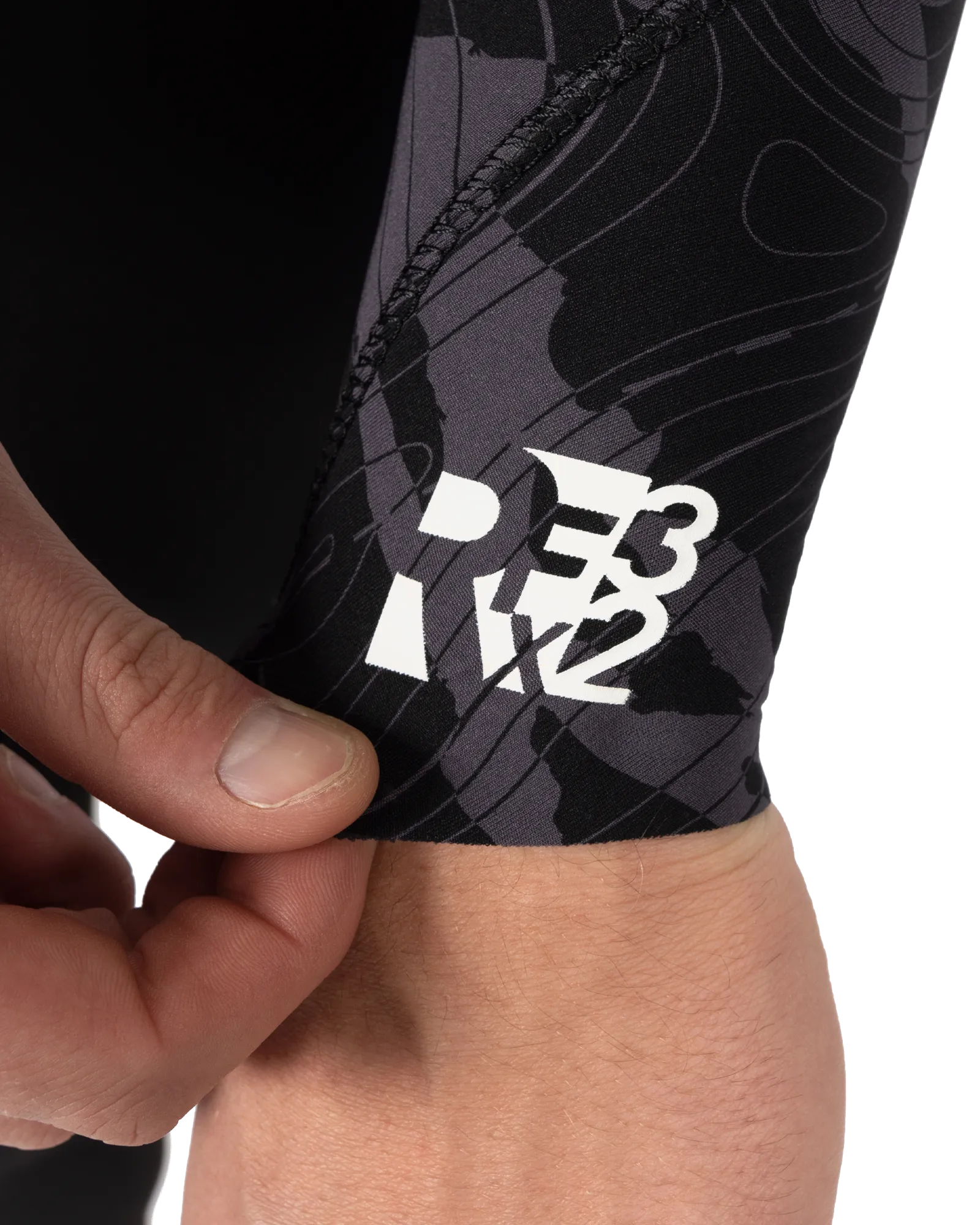 Response FX 3/2mm Brustreißverschluss-Neoprenanzug in Schwarz Kontur Camo