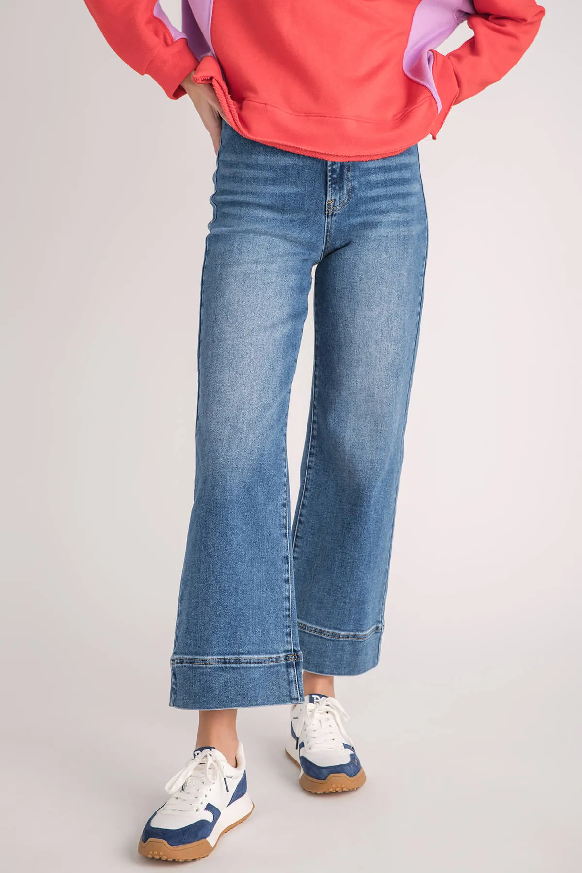 Risen Waverly Weite Saum Knöcheljeans