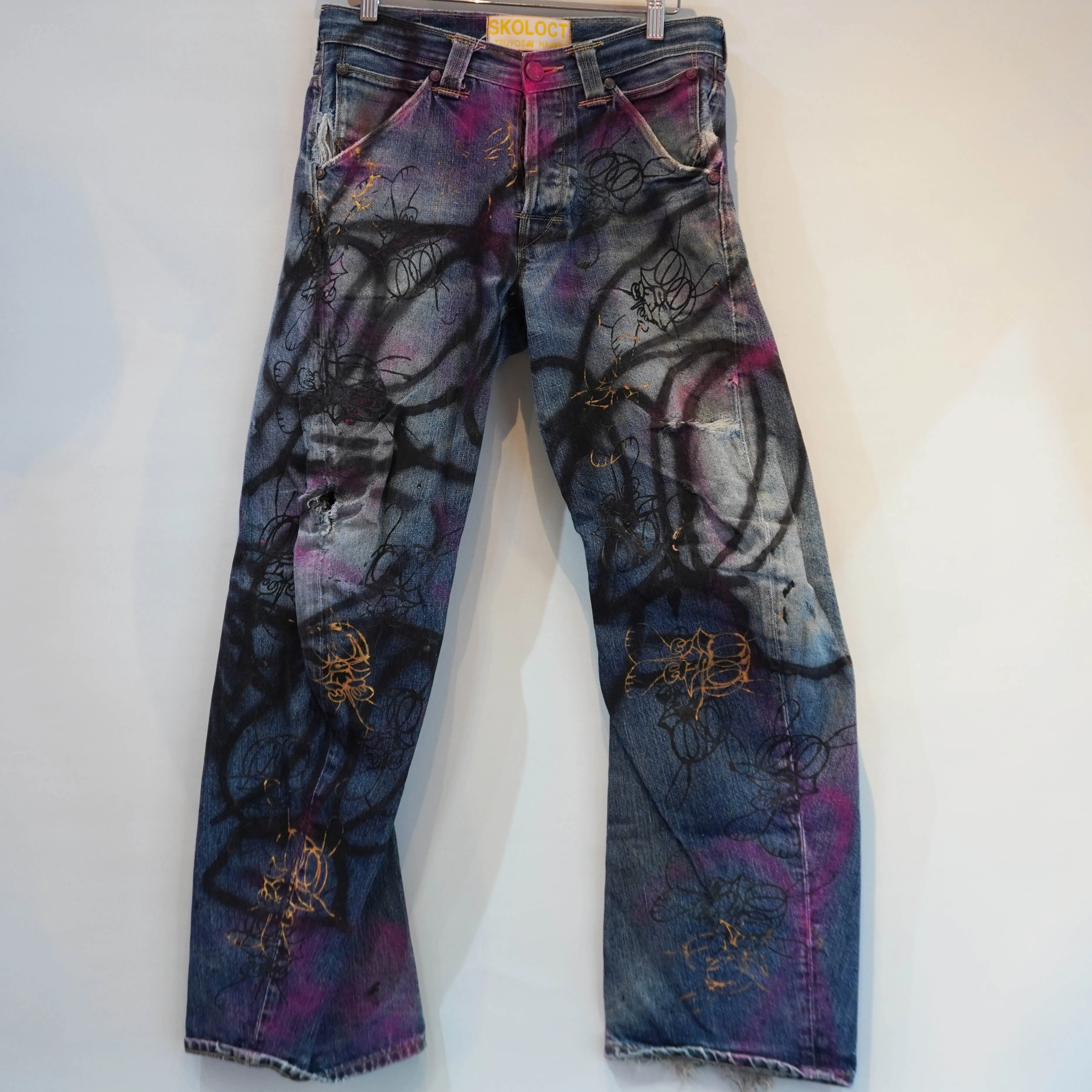 SKOLOCT BEMALTE JEANS-32