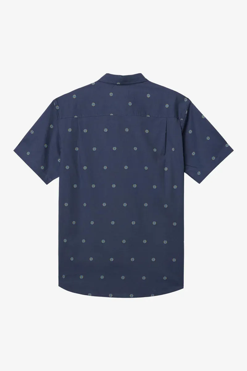 Gezähmtes Dobby S/S Hemd